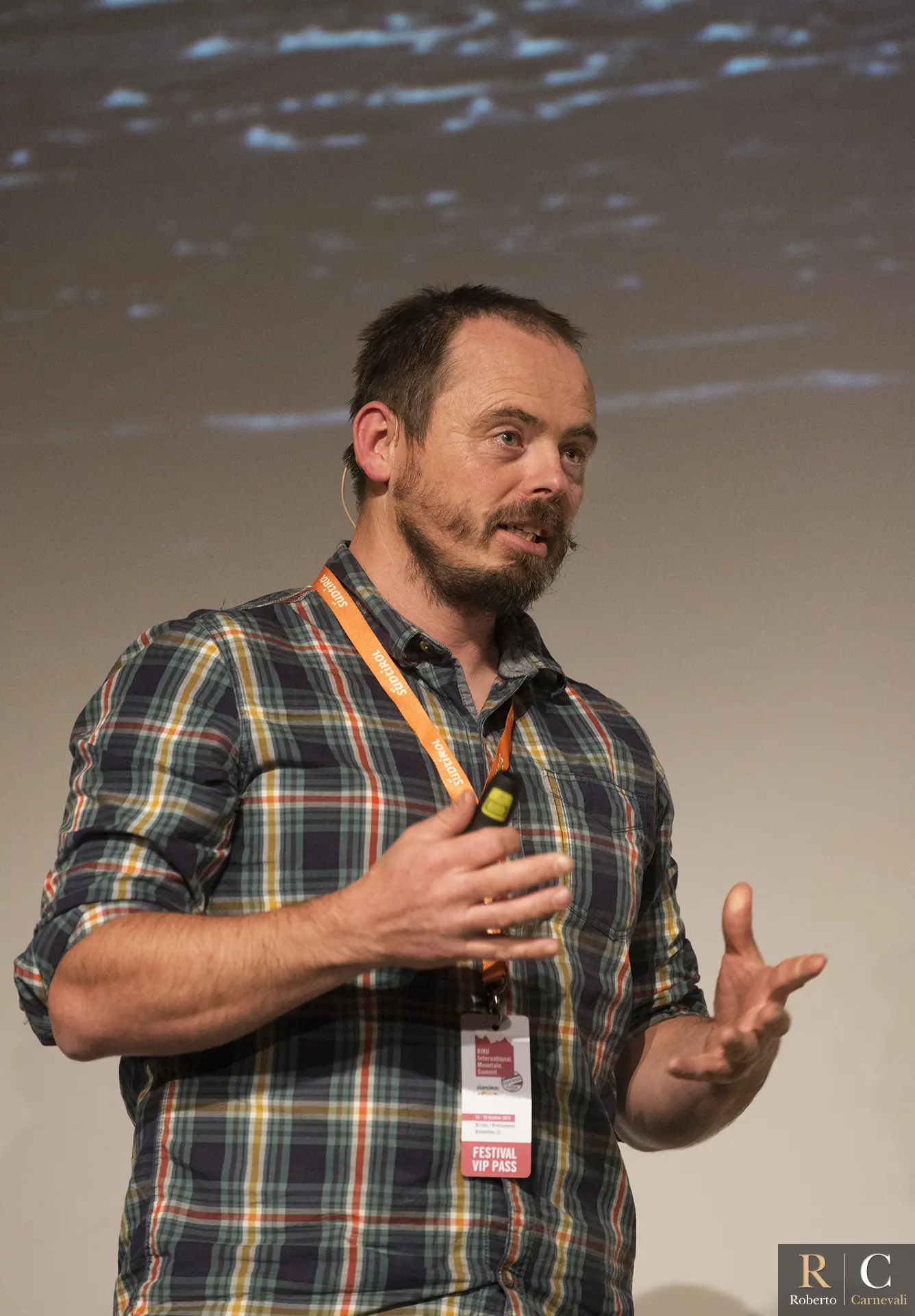 Andrew Andy Kirkpatrick sul palco dell'IMS