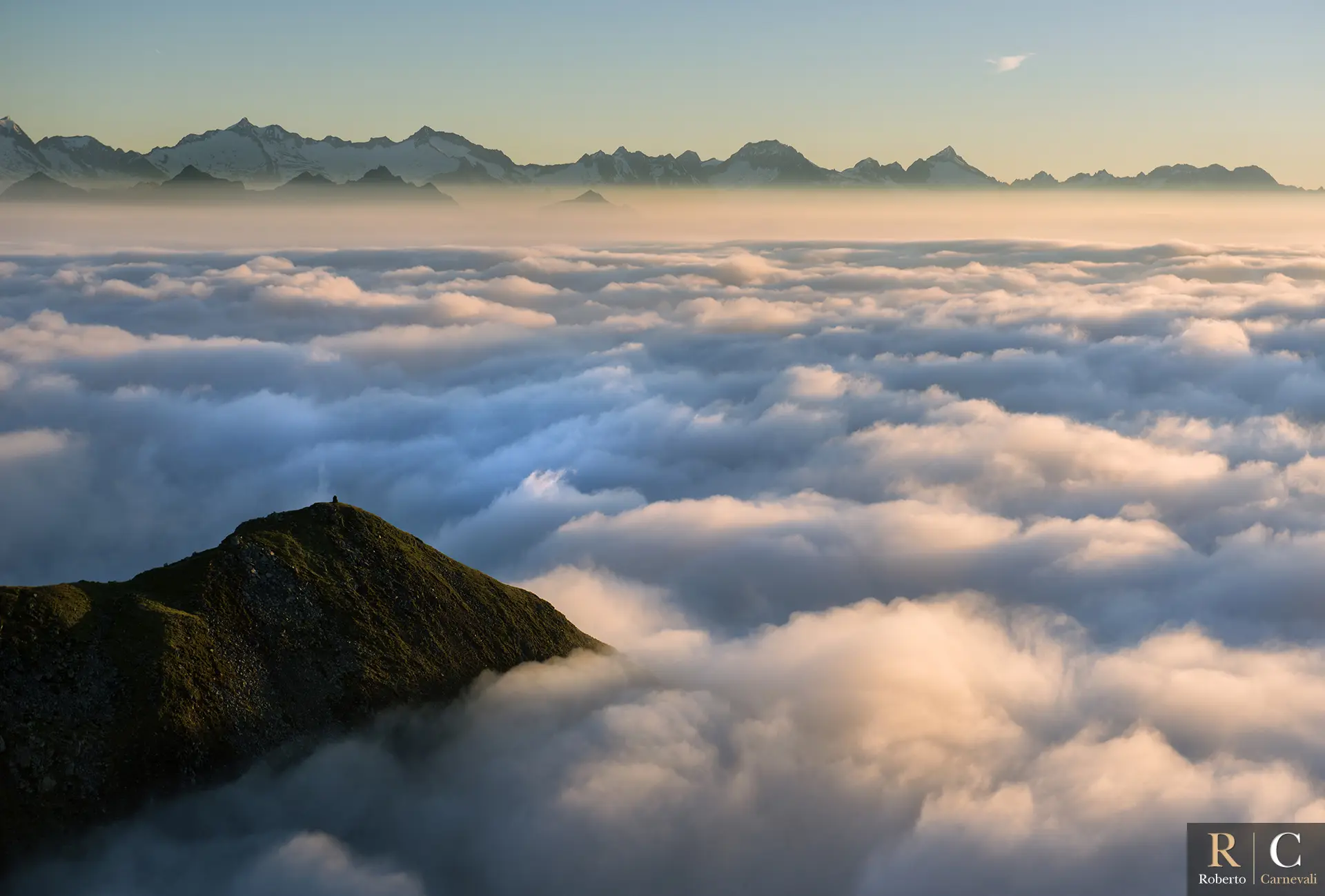 Un grande schermo naturale dalla vetta del monte Gabler