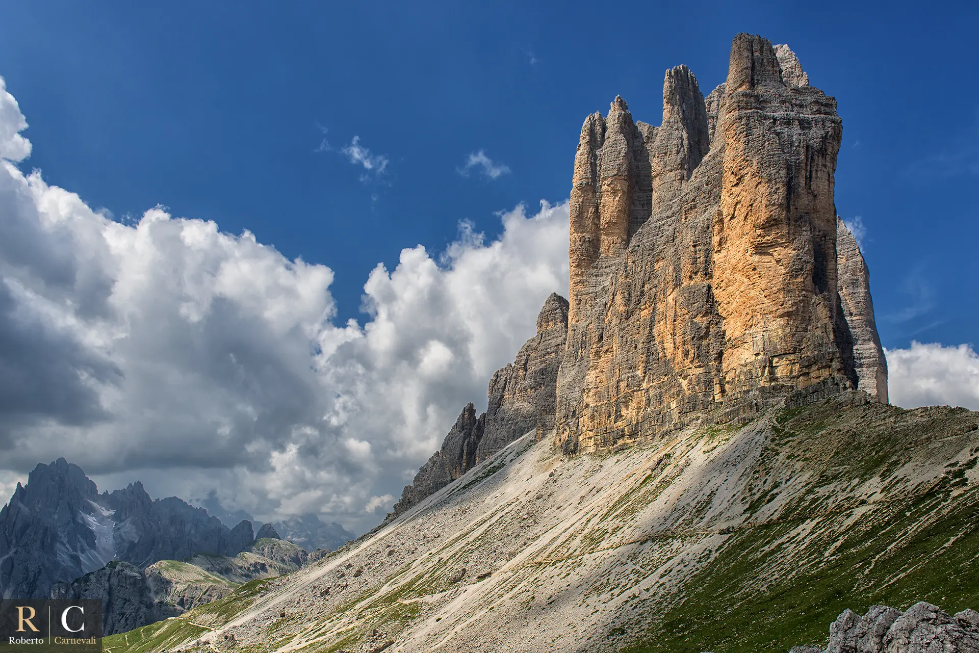 Le Tre Cime di Lavaredo alle prime luci del mattino