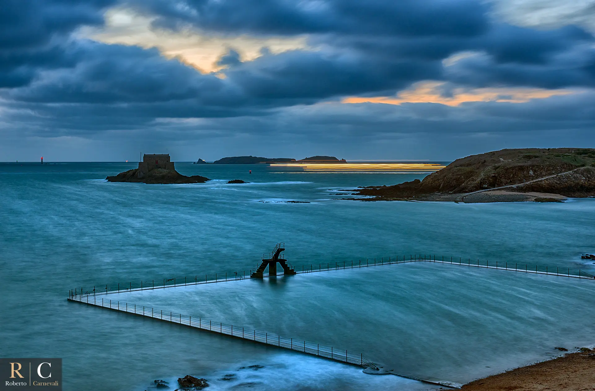 Una notte autunnale dalle mura di Saint Malo