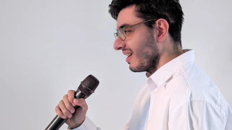 Cantare e i suoi benefici per le persone nello spettro autistico