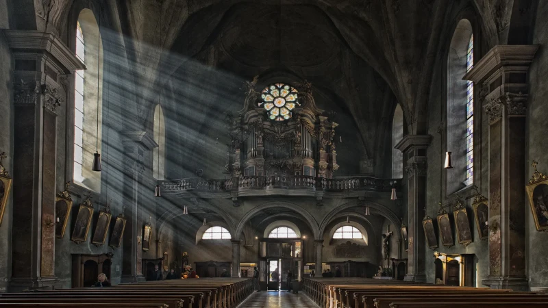 Interno della chiesa di San Michele a Bressanone