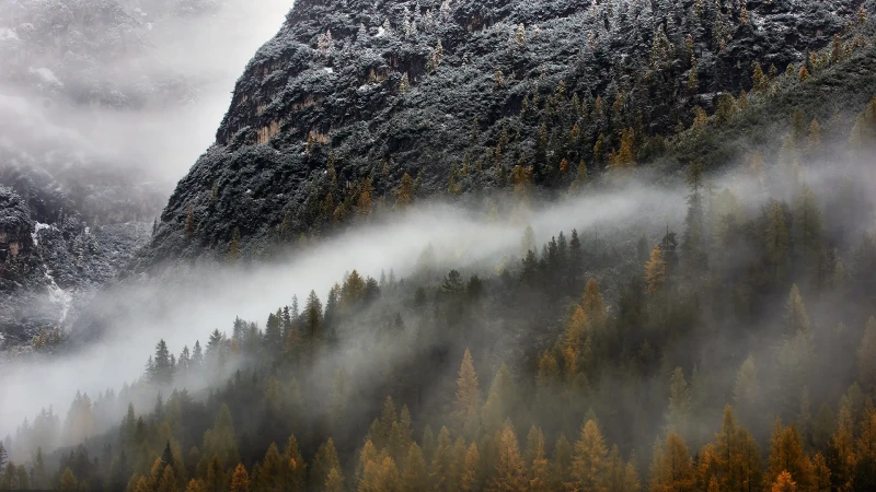 Il sapore dell'autunno tra le vallate delle Dolomiti