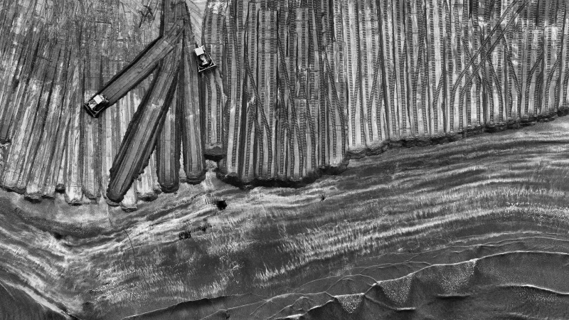 La preparazione della spiaggia a Porto Garibaldi dal drone