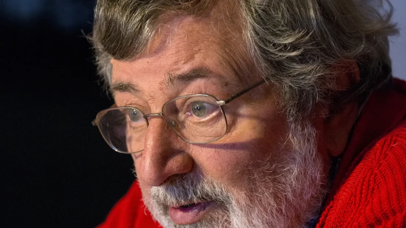 Ritratto di Francesco Guccini a Pavana