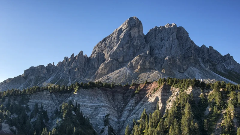 Il Sass de Putia dal passo delle Erbe
