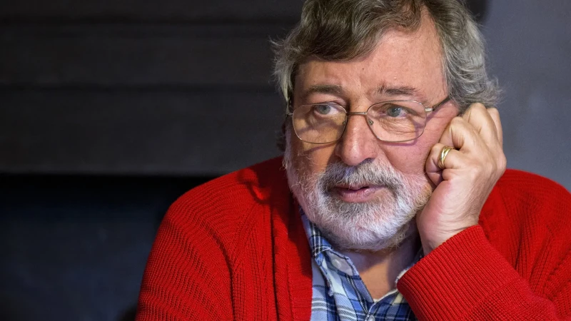 Ritratto ad un pensieroso Francesco Guccini