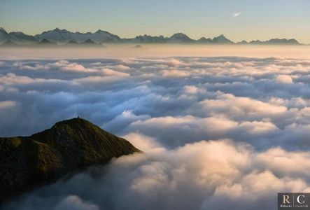 Un grande schermo naturale dalla vetta del monte Gabler