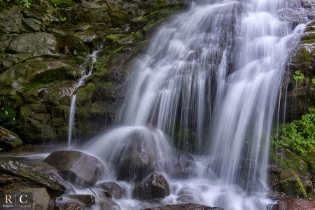 Lo scorrere dell'acqua