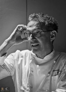 Massimo Bottura in bianco e nero